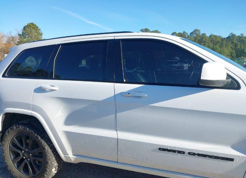 Photo 13 of 2017 Jeep Grand CHEROKEE ALTITUDE 4X4 (VIN 1C4RJFAG7HC700644)