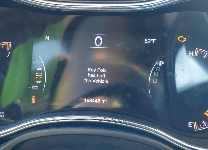 Photo 15 of 2017 Jeep Grand CHEROKEE ALTITUDE 4X4 (VIN 1C4RJFAG7HC700644)