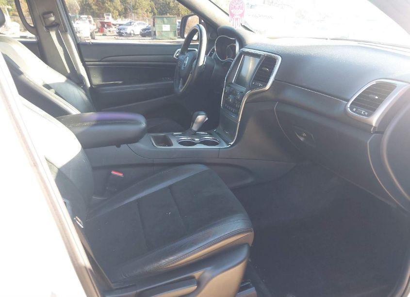 Photo 5 of 2017 Jeep Grand CHEROKEE ALTITUDE 4X4 (VIN 1C4RJFAG7HC700644)