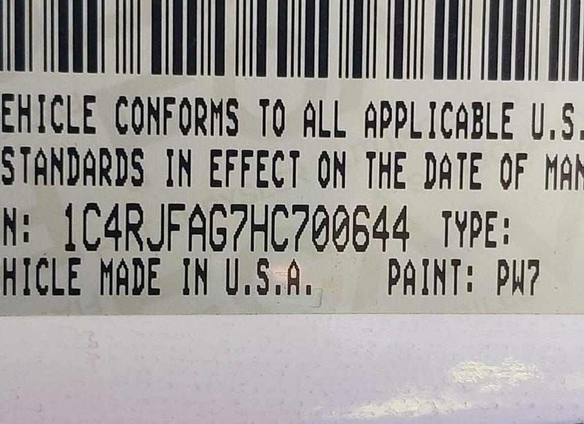 Photo 9 of 2017 Jeep Grand CHEROKEE ALTITUDE 4X4 (VIN 1C4RJFAG7HC700644)
