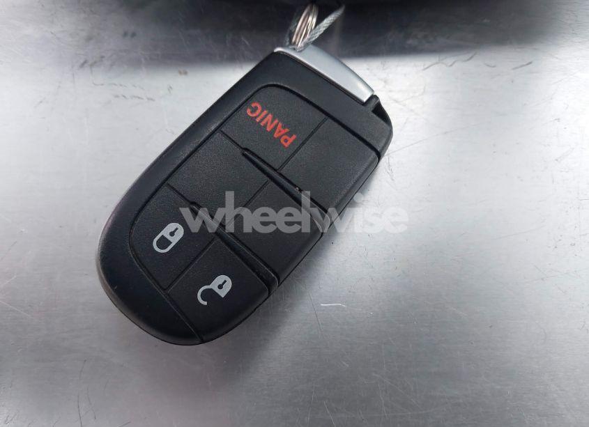 Photo 11 of 2017 Jeep Grand CHEROKEE LAREDO 4X4 (VIN 1C4RJFAG7HC729805)