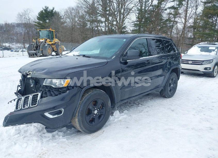 Photo 2 of 2017 Jeep Grand CHEROKEE LAREDO 4X4 (VIN 1C4RJFAG7HC729805)