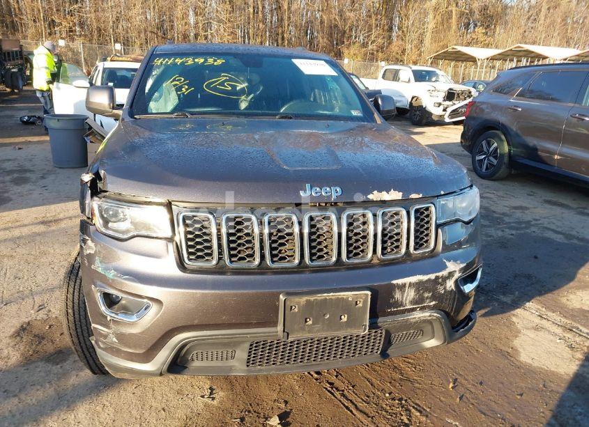 Photo 13 of 2017 Jeep Grand CHEROKEE LAREDO 4X4 (VIN 1C4RJFAG7HC756017)