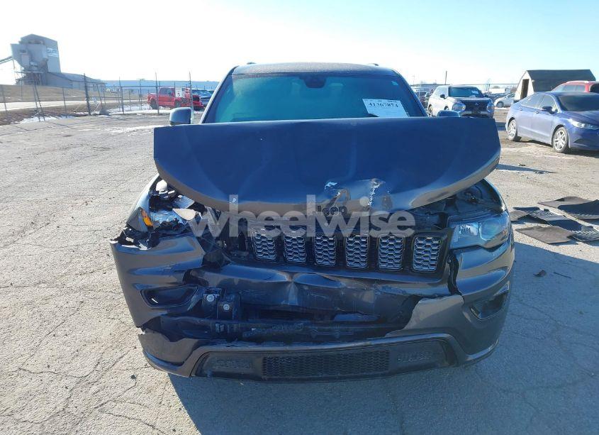 Photo 12 of 2017 Jeep Grand CHEROKEE ALTITUDE 4X4 (VIN 1C4RJFAG7HC769642)