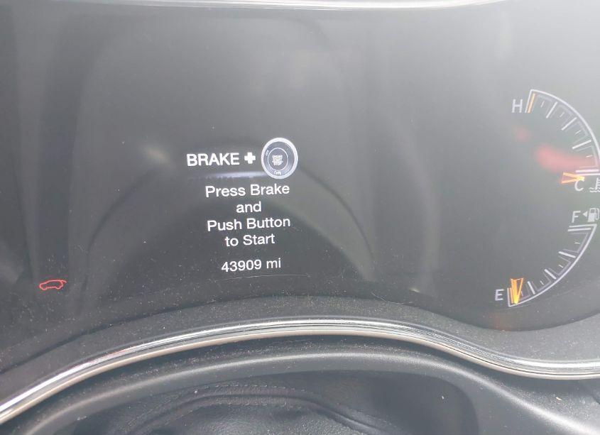 Photo 7 of 2017 Jeep Grand CHEROKEE LAREDO 4X4 (VIN 1C4RJFAG7HC849779)