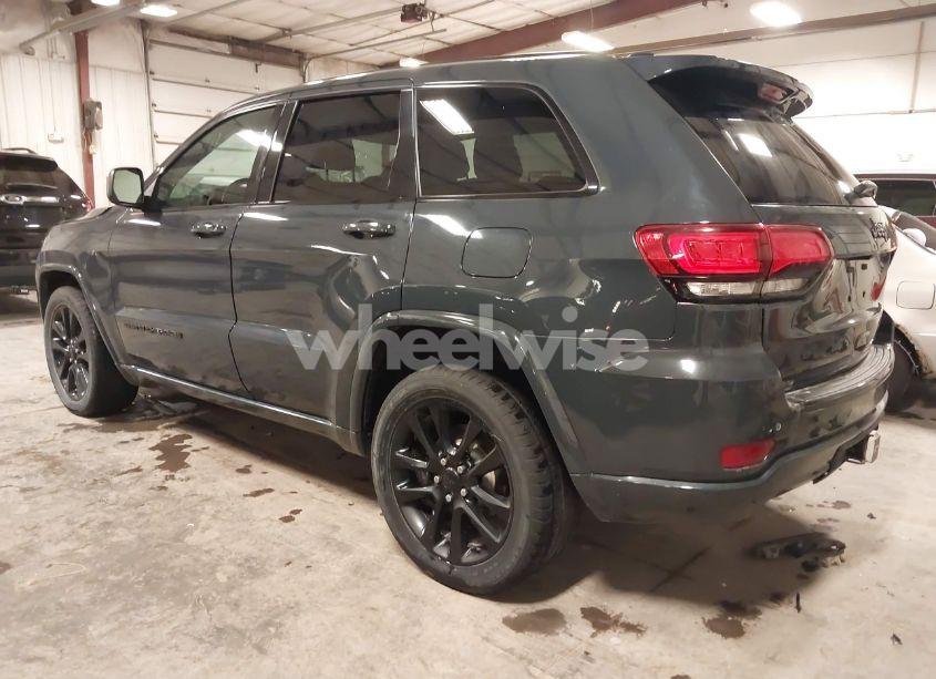 Photo 3 of 2017 Jeep Grand CHEROKEE ALTITUDE 4X4 (VIN 1C4RJFAG7HC886394)