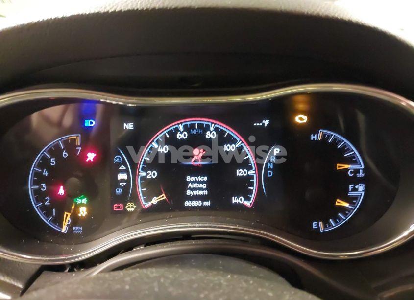 Photo 7 of 2017 Jeep Grand CHEROKEE ALTITUDE 4X4 (VIN 1C4RJFAG7HC886394)