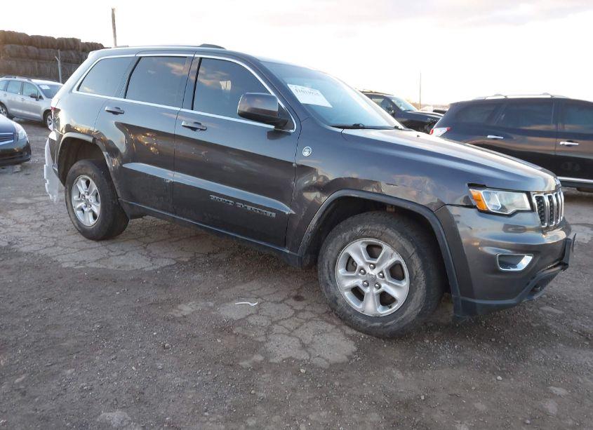 2017 Jeep Grand CHEROKEE LAREDO 4X4 (VIN 1C4RJFAG7HC921886) main photo