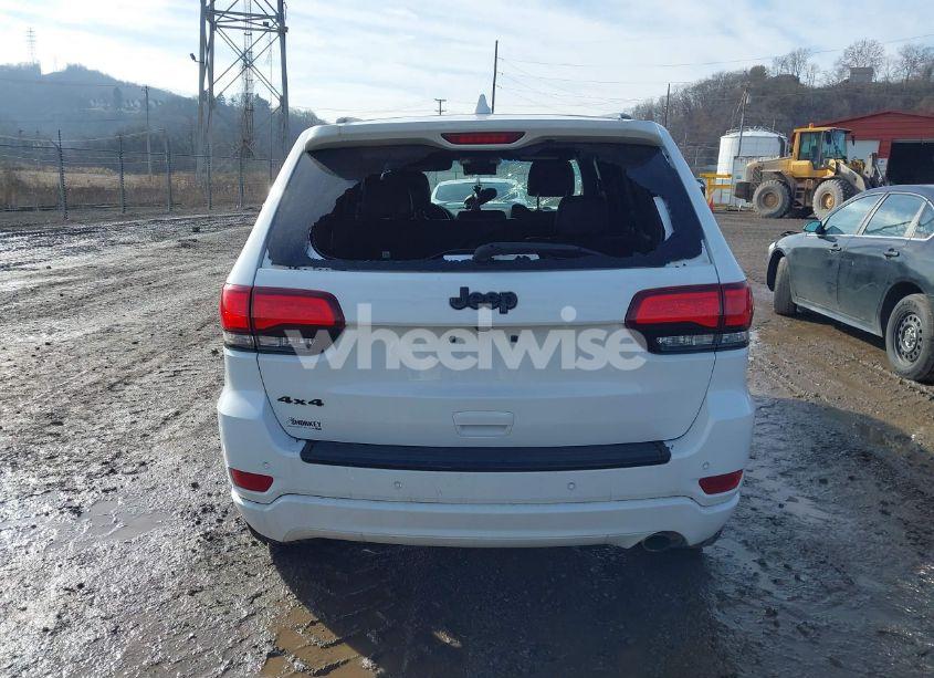 Photo 16 of 2018 Jeep Grand CHEROKEE ALTITUDE 4X4 (VIN 1C4RJFAG7JC137214)