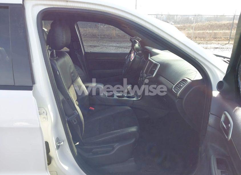 Photo 5 of 2018 Jeep Grand CHEROKEE ALTITUDE 4X4 (VIN 1C4RJFAG7JC137214)