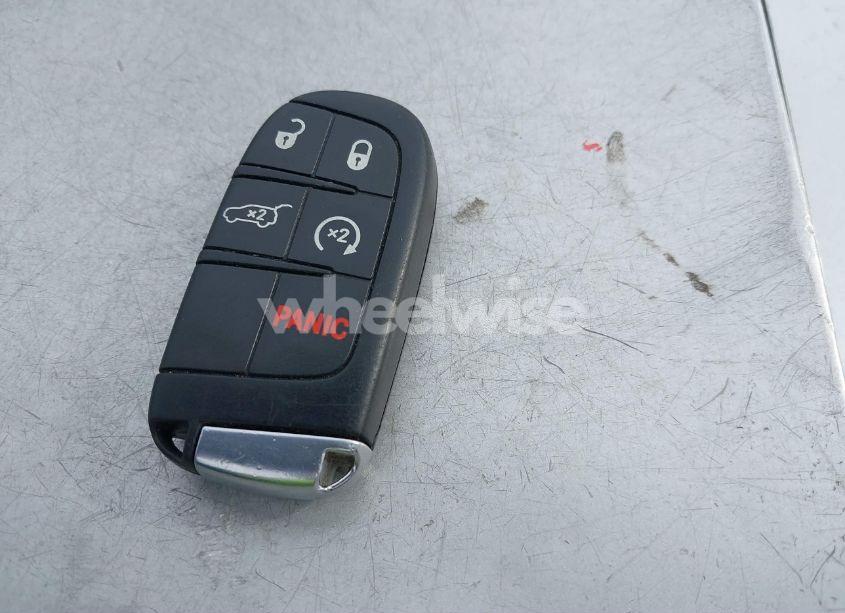 Photo 11 of 2018 Jeep Grand CHEROKEE ALTITUDE 4X4 (VIN 1C4RJFAG7JC227799)