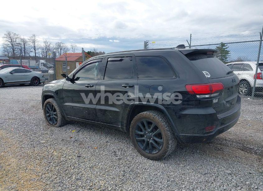 Photo 3 of 2018 Jeep Grand CHEROKEE ALTITUDE 4X4 (VIN 1C4RJFAG7JC227799)