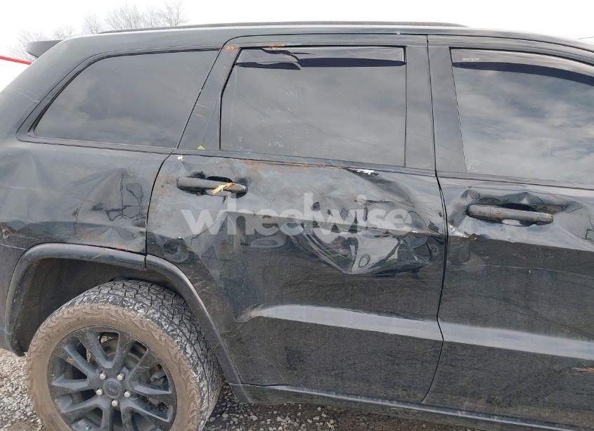 Photo 6 of 2018 Jeep Grand CHEROKEE ALTITUDE 4X4 (VIN 1C4RJFAG7JC227799)