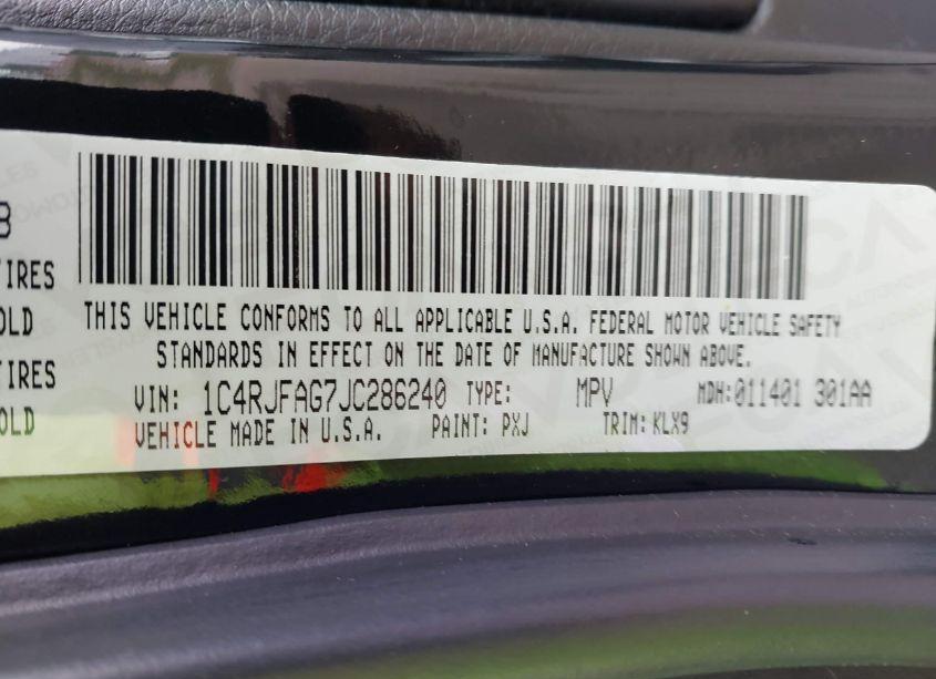 Photo 9 of 2018 Jeep Grand CHEROKEE ALTITUDE 4X4 (VIN 1C4RJFAG7JC286240)