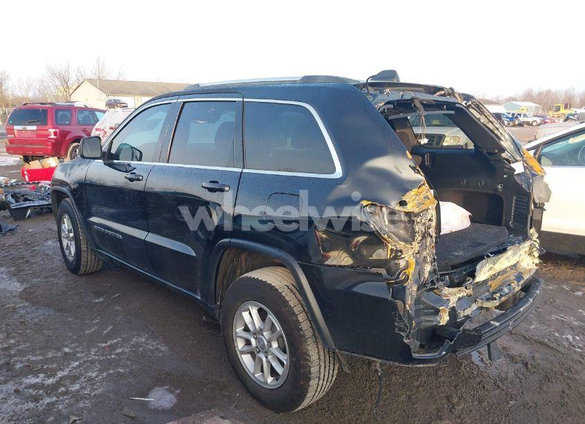 Photo 15 of 2018 Jeep Grand CHEROKEE LAREDO E 4X4 (VIN 1C4RJFAG7JC449128)