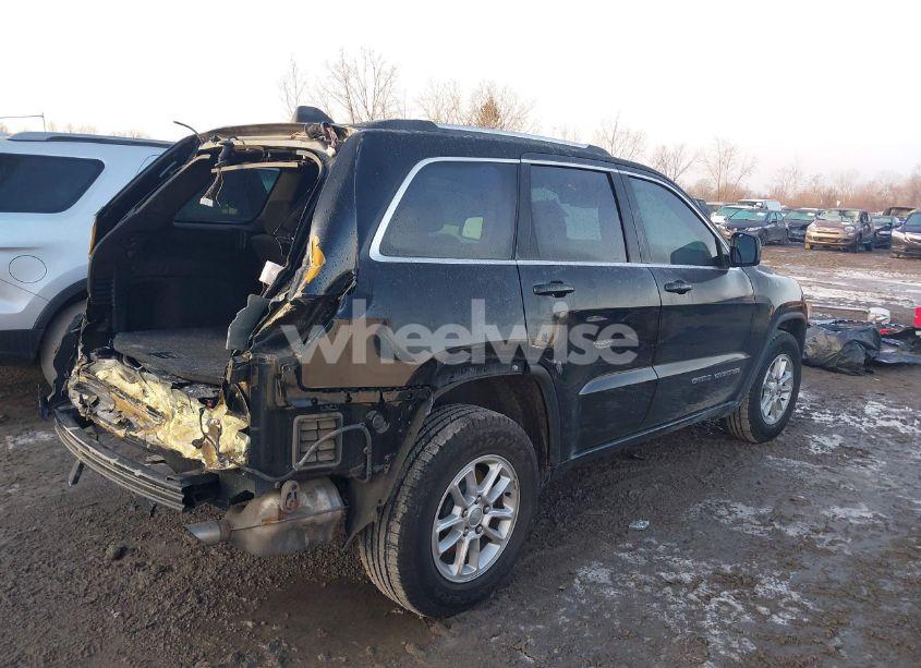 Photo 4 of 2018 Jeep Grand CHEROKEE LAREDO E 4X4 (VIN 1C4RJFAG7JC449128)