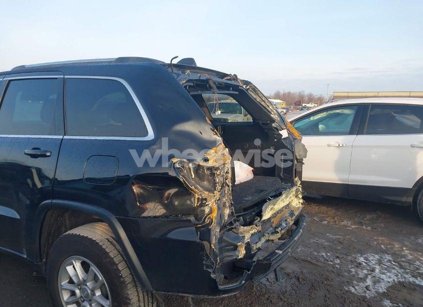 Photo 6 of 2018 Jeep Grand CHEROKEE LAREDO E 4X4 (VIN 1C4RJFAG7JC449128)