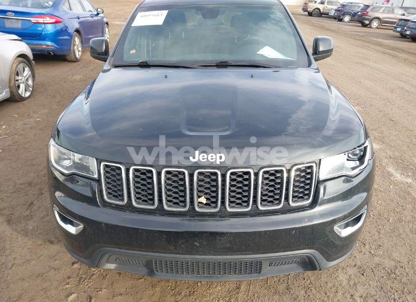 Photo 12 of 2018 Jeep Grand CHEROKEE LAREDO E 4X4 (VIN 1C4RJFAG7JC478516)