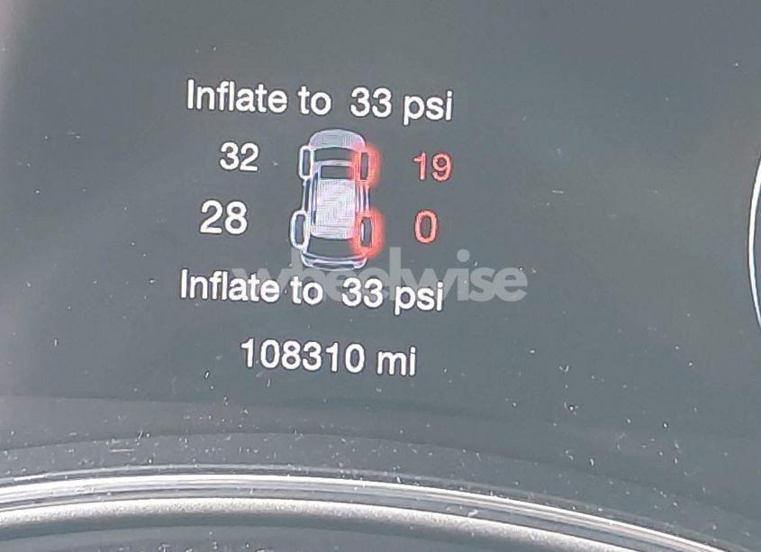 Photo 15 of 2018 Jeep Grand CHEROKEE LAREDO E 4X4 (VIN 1C4RJFAG7JC478516)