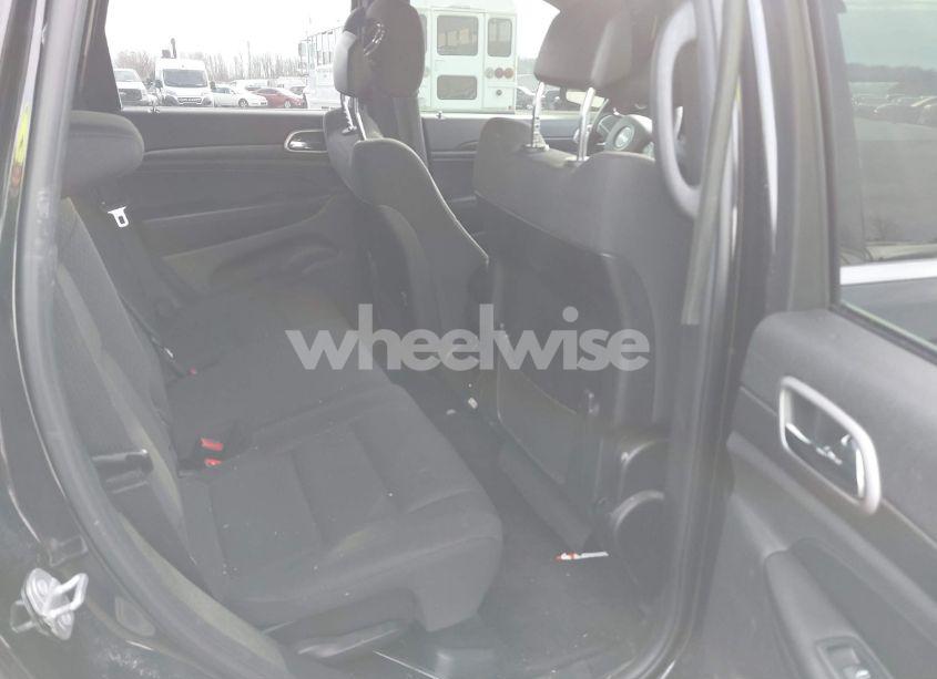 Photo 8 of 2018 Jeep Grand CHEROKEE LAREDO E 4X4 (VIN 1C4RJFAG7JC478516)