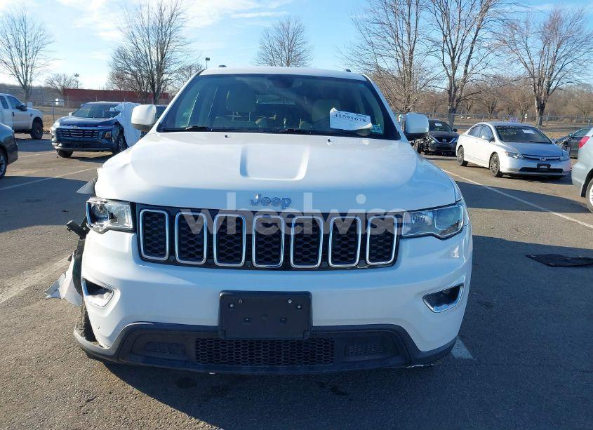 Photo 12 of 2019 Jeep Grand CHEROKEE LAREDO E 4X4 (VIN 1C4RJFAG7KC694674)