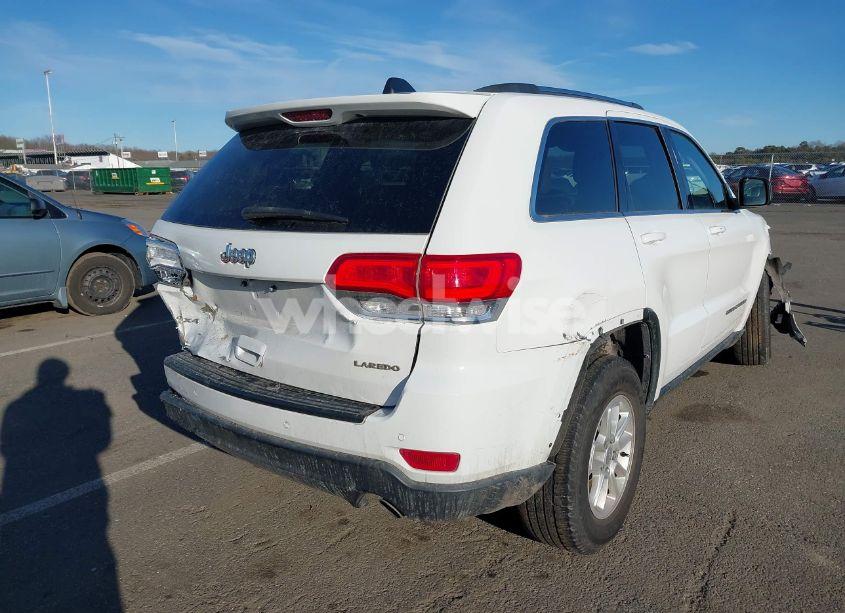 Photo 4 of 2019 Jeep Grand CHEROKEE LAREDO E 4X4 (VIN 1C4RJFAG7KC694674)