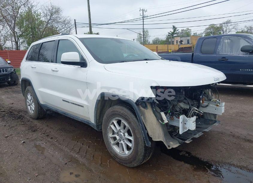 2019 Jeep Grand CHEROKEE LAREDO E 4X4 (VIN 1C4RJFAG7KC721131) main photo