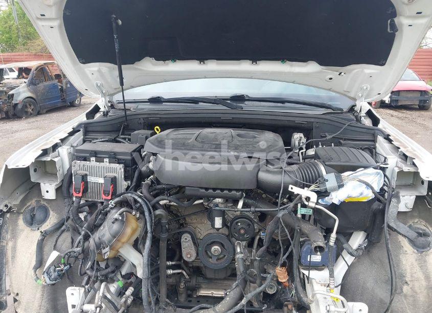 Photo 10 of 2019 Jeep Grand CHEROKEE LAREDO E 4X4 (VIN 1C4RJFAG7KC721131)