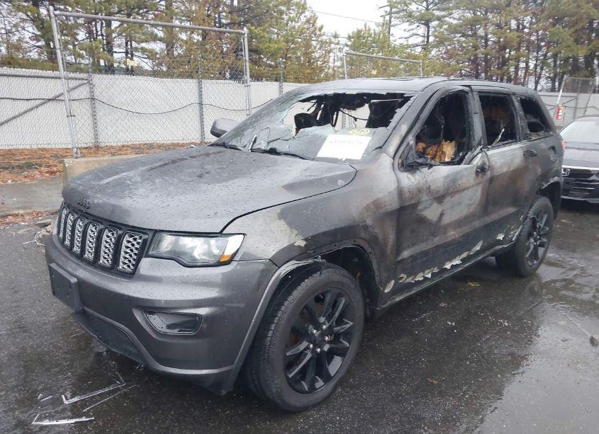Photo 2 of 2020 Jeep Grand CHEROKEE ALTITUDE 4X4 (VIN 1C4RJFAG7LC159572)