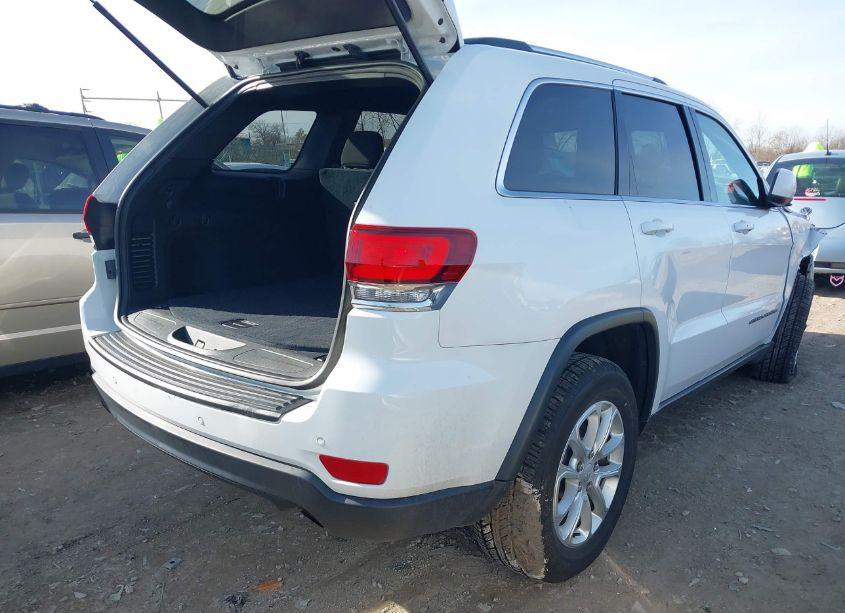 Photo 4 of 2021 Jeep Grand CHEROKEE LAREDO E 4X4 (VIN 1C4RJFAG7MC508537)