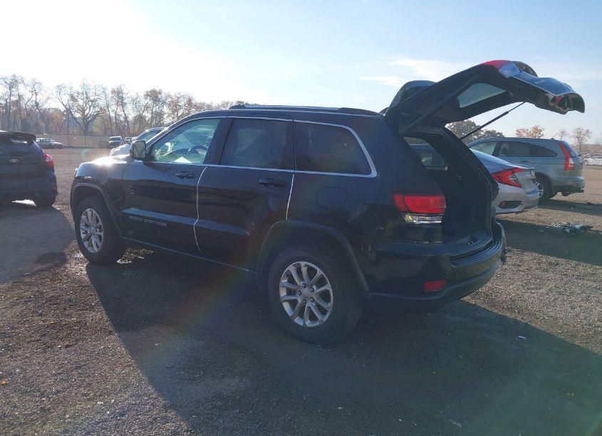 Photo 3 of 2021 Jeep Grand CHEROKEE LAREDO E 4X4 (VIN 1C4RJFAG7MC524592)