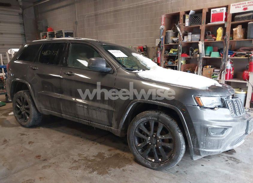 2021 Jeep Grand CHEROKEE LAREDO X 4X4 (VIN 1C4RJFAG7MC530330) main photo
