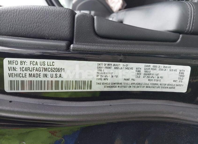 Photo 9 of 2021 Jeep Grand CHEROKEE LAREDO E 4X4 (VIN 1C4RJFAG7MC620691)