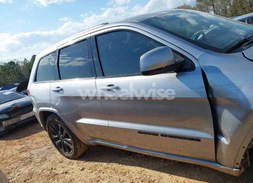 Photo 12 of 2021 Jeep Grand CHEROKEE LAREDO X 4X4 (VIN 1C4RJFAG7MC647244)