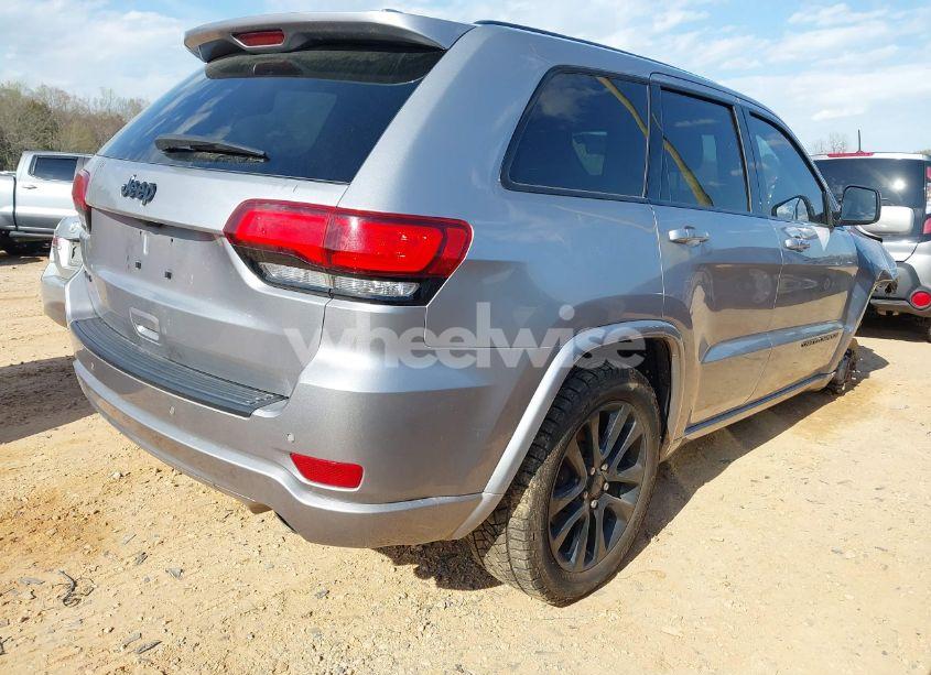 Photo 4 of 2021 Jeep Grand CHEROKEE LAREDO X 4X4 (VIN 1C4RJFAG7MC647244)