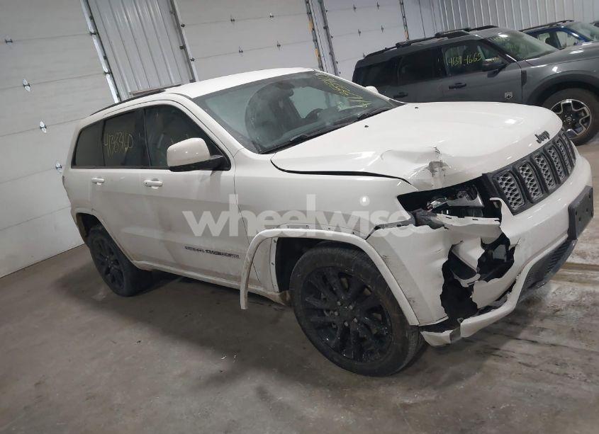 2021 Jeep Grand CHEROKEE LAREDO X 4X4 (VIN 1C4RJFAG7MC648491) main photo