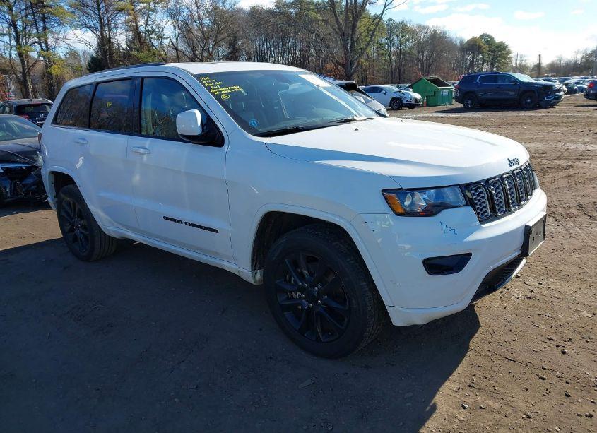 2021 Jeep Grand CHEROKEE LAREDO X 4X4 (VIN 1C4RJFAG7MC700508) main photo