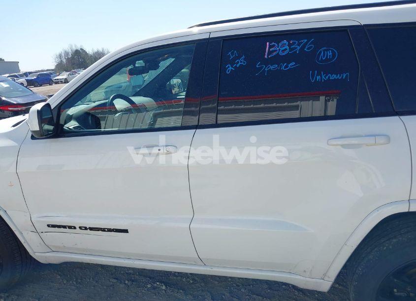 Photo 14 of 2021 Jeep Grand CHEROKEE LAREDO X 4X4 (VIN 1C4RJFAG7MC705966)