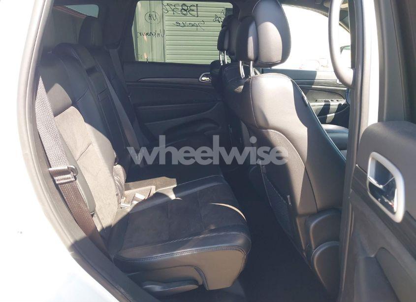 Photo 8 of 2021 Jeep Grand CHEROKEE LAREDO X 4X4 (VIN 1C4RJFAG7MC705966)