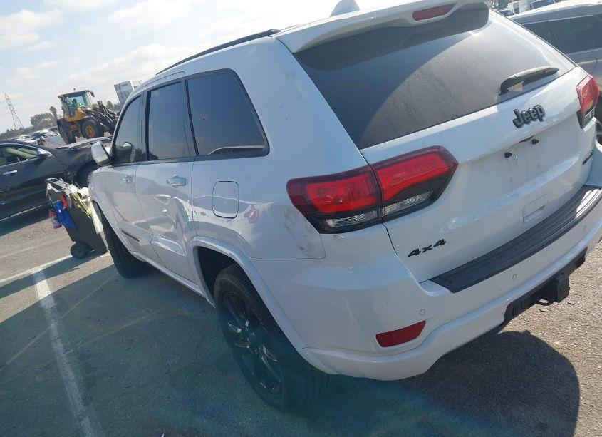 Photo 3 of 2021 Jeep Grand CHEROKEE LAREDO X 4X4 (VIN 1C4RJFAG7MC817540)