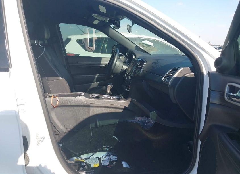 Photo 5 of 2021 Jeep Grand CHEROKEE LAREDO X 4X4 (VIN 1C4RJFAG7MC817540)