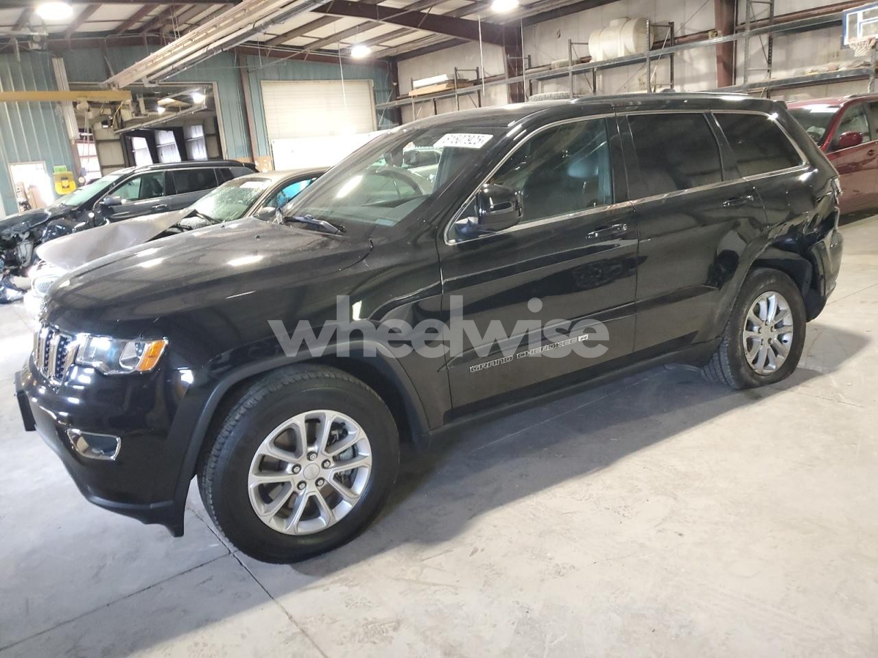 2022 JEEP GRAND CHEROKEE LAREDO E (VIN 1C4RJFAG7NC117289) main photo