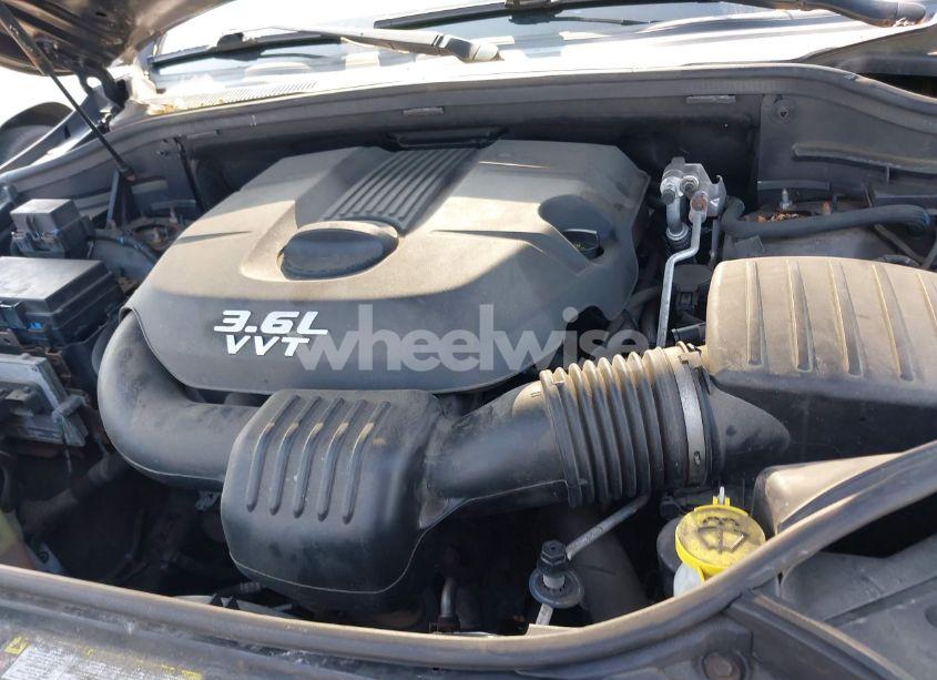 Photo 10 of 2012 Jeep Grand CHEROKEE LAREDO (VIN 1C4RJFAG8CC332693)