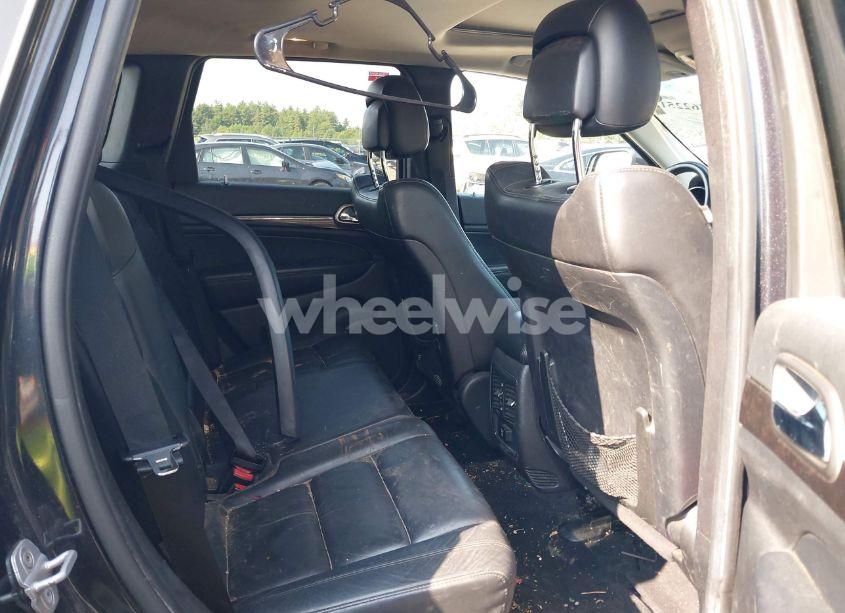 Photo 8 of 2012 Jeep Grand CHEROKEE LAREDO (VIN 1C4RJFAG8CC332693)