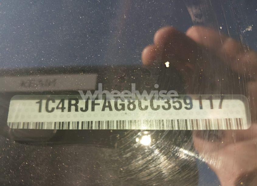 Photo 9 of 2012 Jeep Grand CHEROKEE LAREDO (VIN 1C4RJFAG8CC359117)