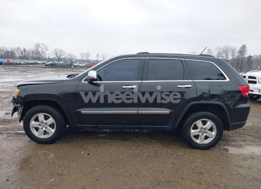 Photo 15 of 2013 Jeep Grand CHEROKEE LAREDO (VIN 1C4RJFAG8DC502391)