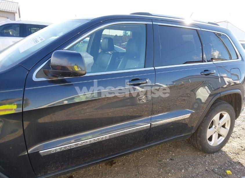 Photo 14 of 2013 Jeep Grand CHEROKEE LAREDO (VIN 1C4RJFAG8DC505839)