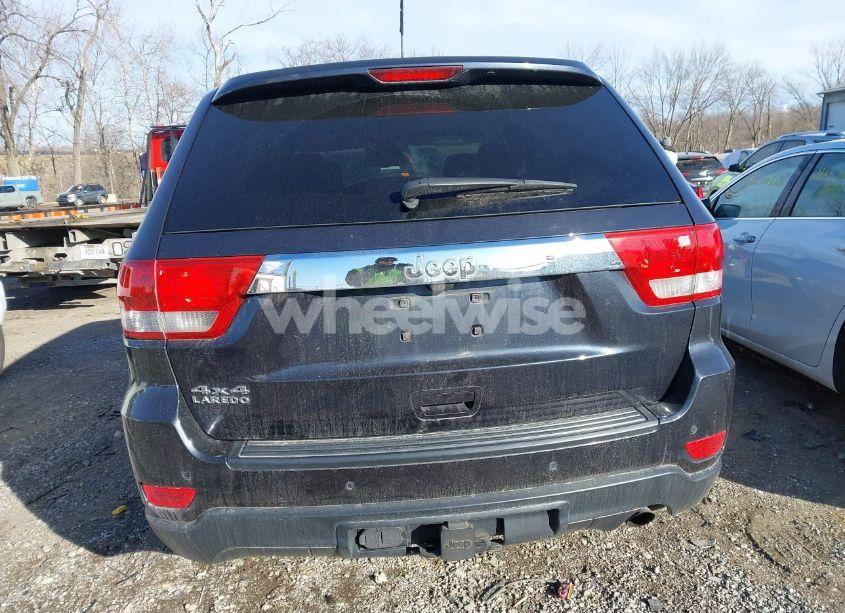 Photo 16 of 2013 Jeep Grand CHEROKEE LAREDO (VIN 1C4RJFAG8DC505839)