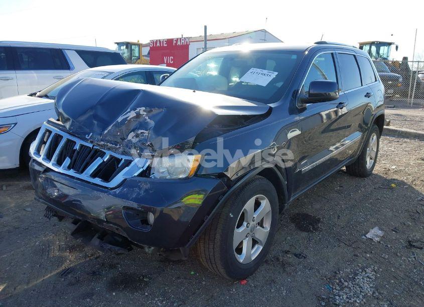 Photo 2 of 2013 Jeep Grand CHEROKEE LAREDO (VIN 1C4RJFAG8DC505839)
