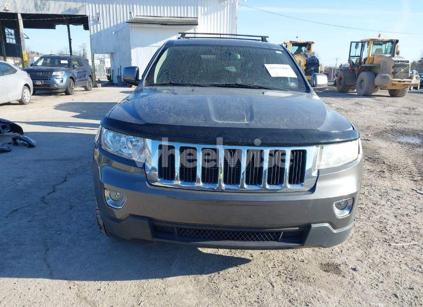 Photo 12 of 2013 Jeep Grand CHEROKEE LAREDO (VIN 1C4RJFAG8DC528246)